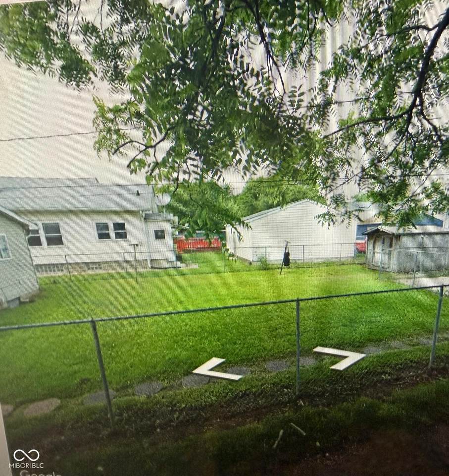 206 Jefferson Avenue - Photo 1