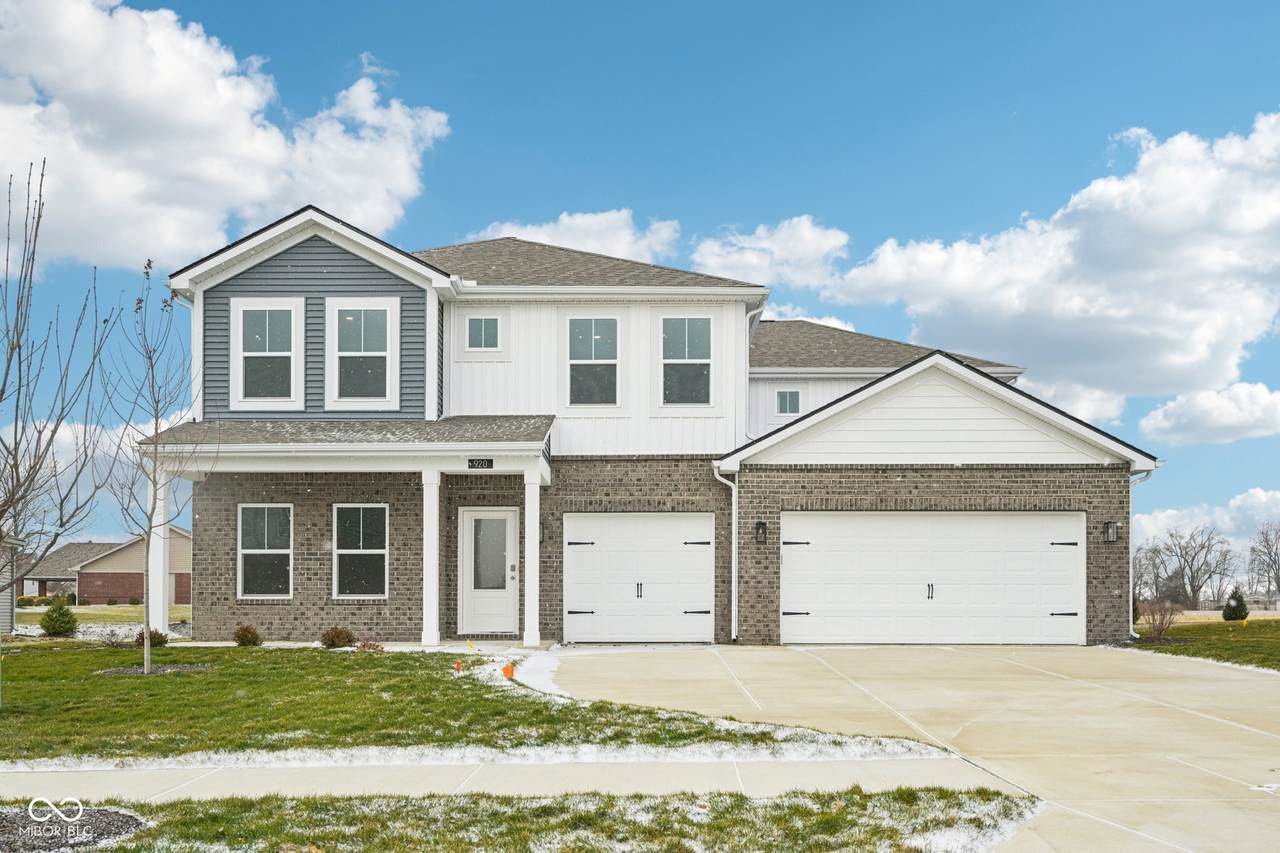 920 Angilee Way - Photo 1