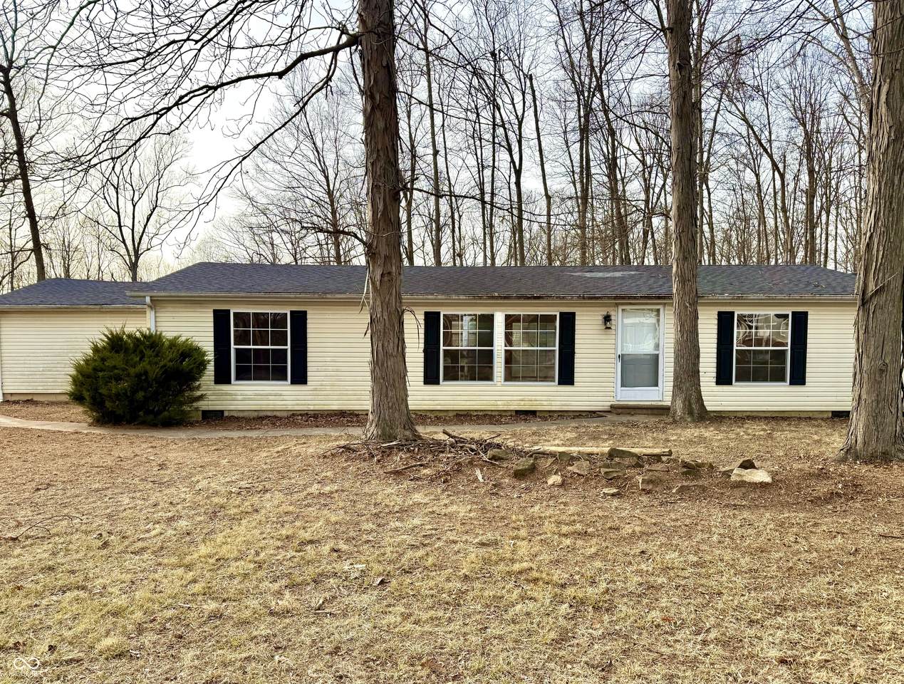 180 Lazy River Court - Photo 1