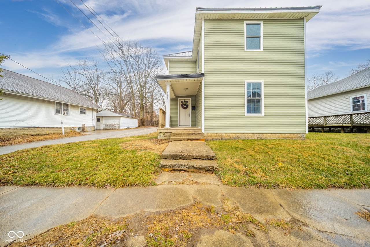 316 Park Avenue - Photo 1