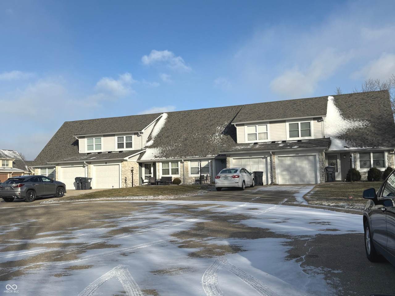 1204 Paradise Way - Photo 1