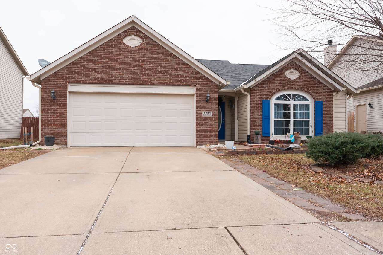 7233 Glenwick Boulevard - Photo 1