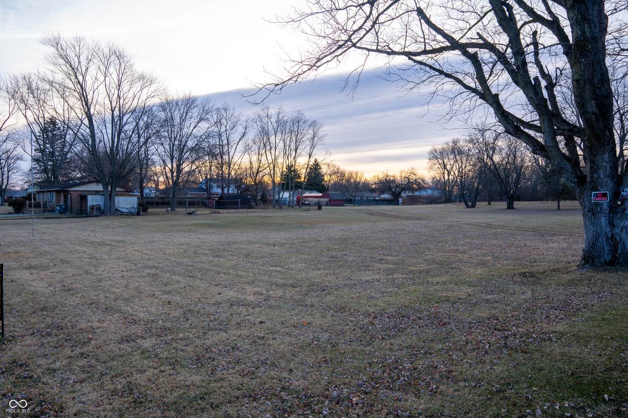 8121 Edgewood Avenue - Photo 1