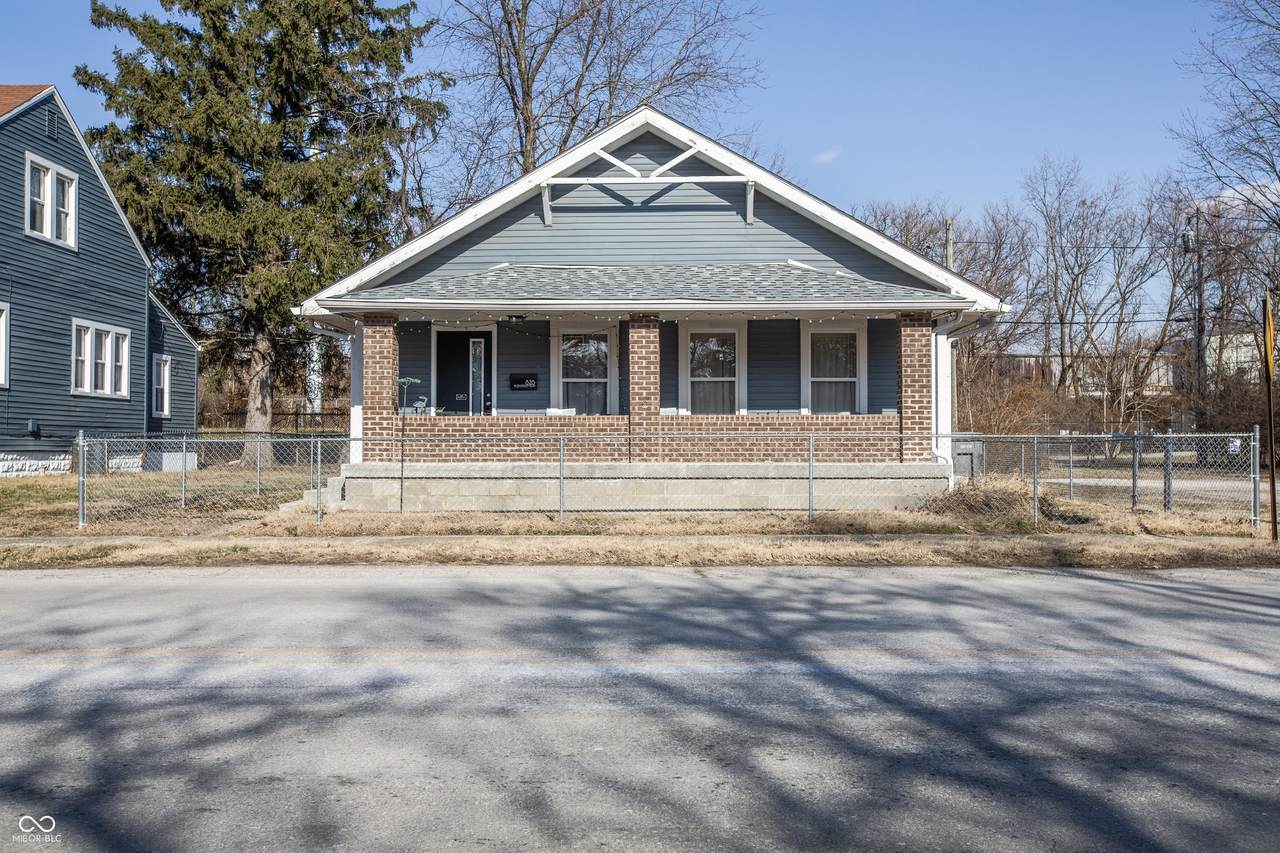 826 Pleasant Run Parkway North Drive - Photo 1