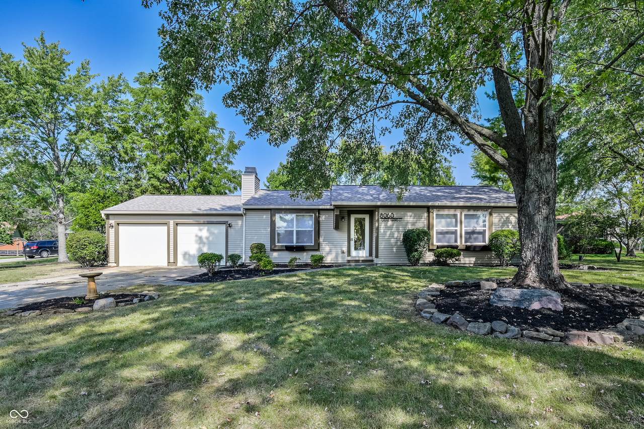 8060 Castle Farms Court - Photo 1