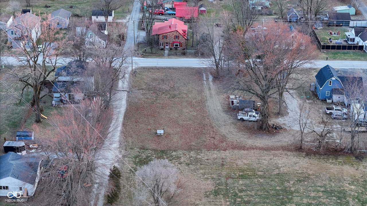 330 206th Street - Photo 1