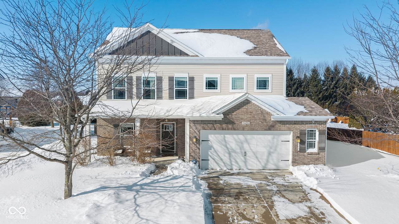 7158 Lakeland Trails Boulevard - Photo 1