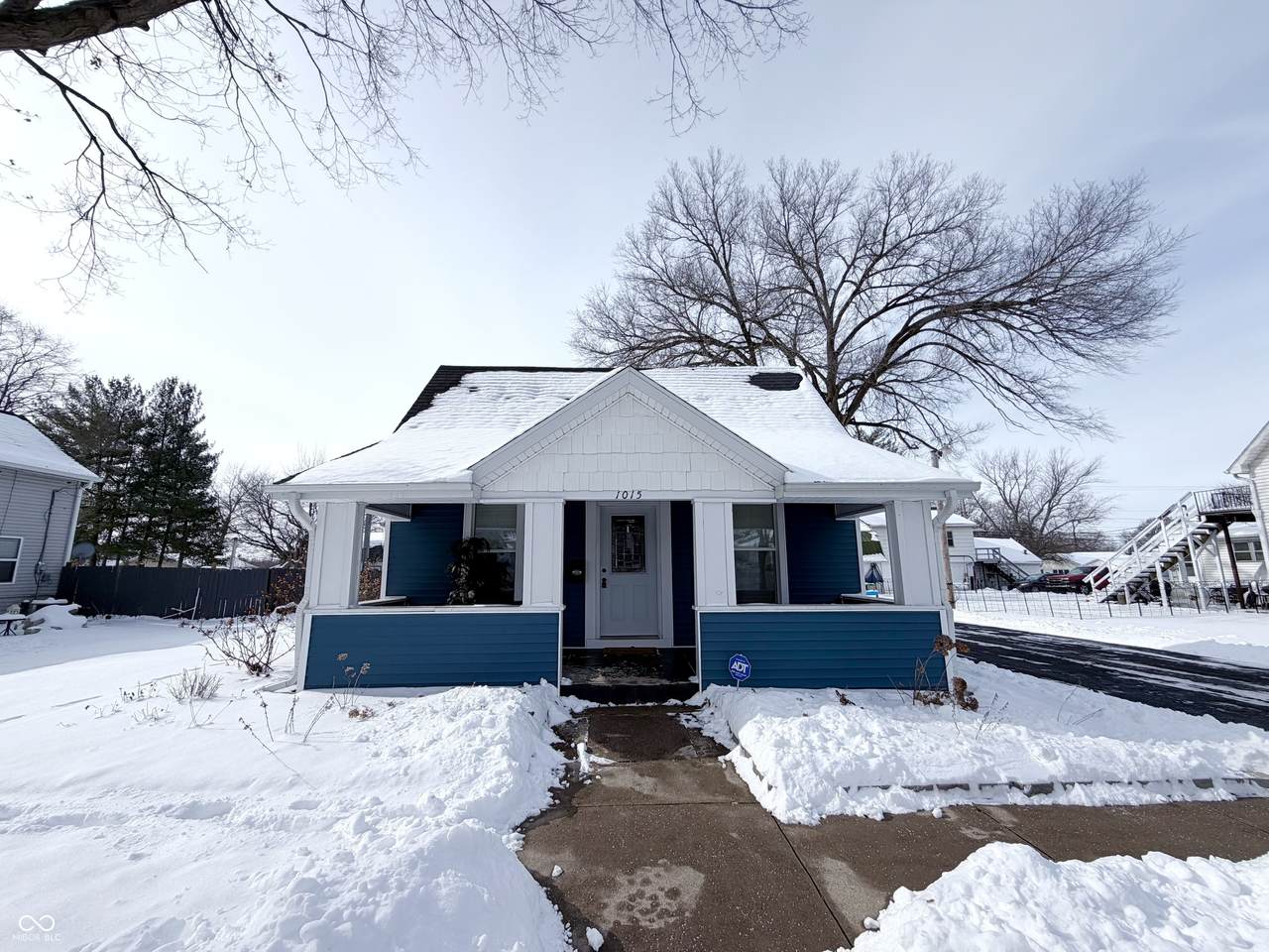 1015 3rd Street - Photo 1