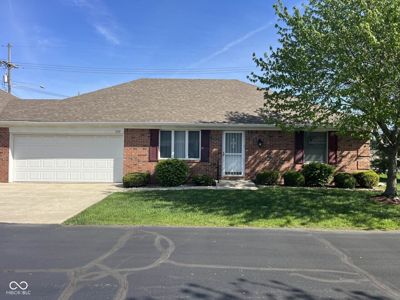 632 Englewood Drive - Photo 1