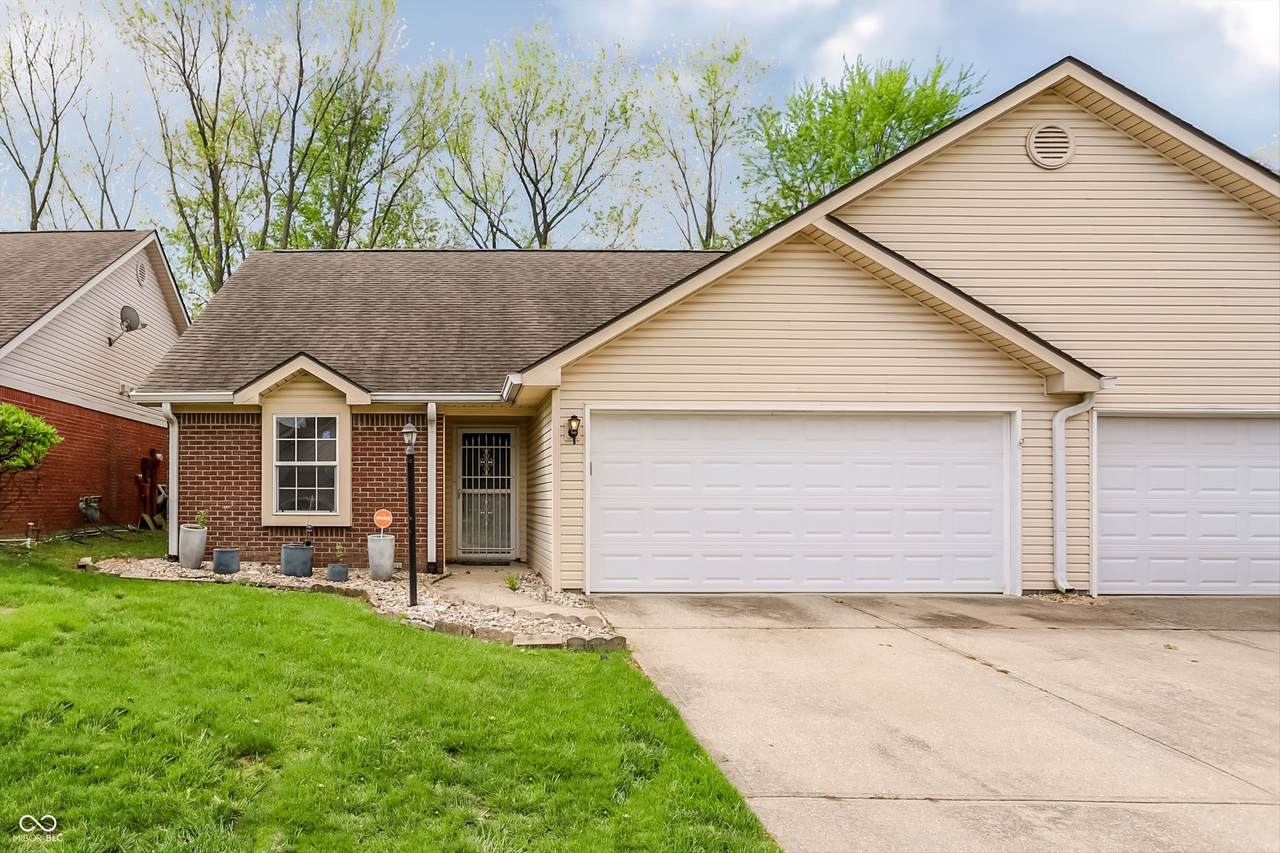 3939 Gray Pond Court - Photo 1