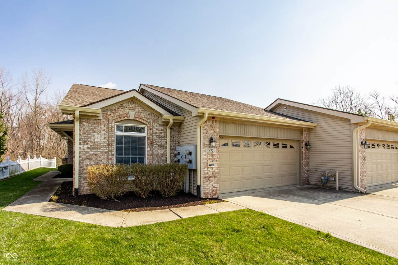 995 Kirkpatrick Place - Photo 1