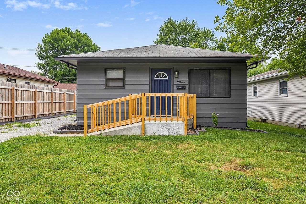 2844 Dietz Street - Photo 1