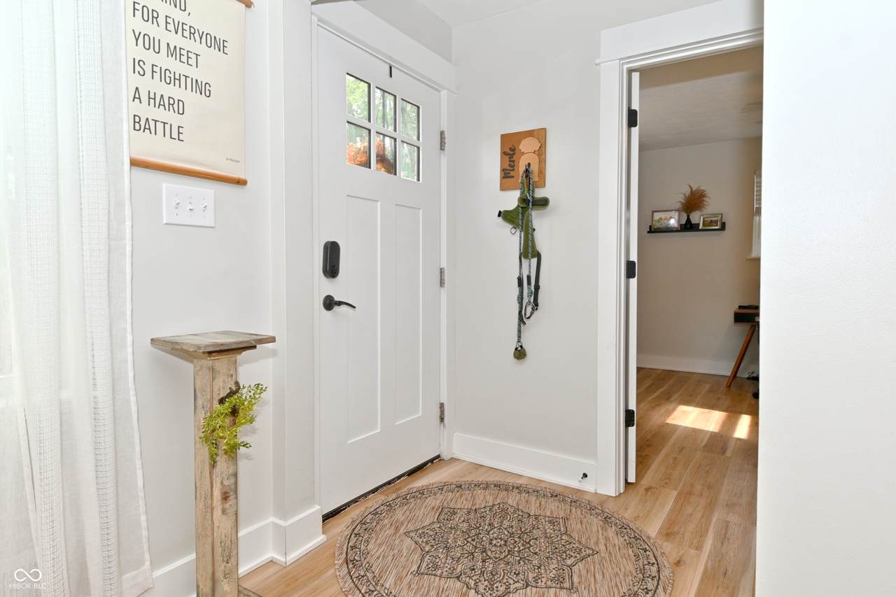 5762 Ewing Street - Photo 1