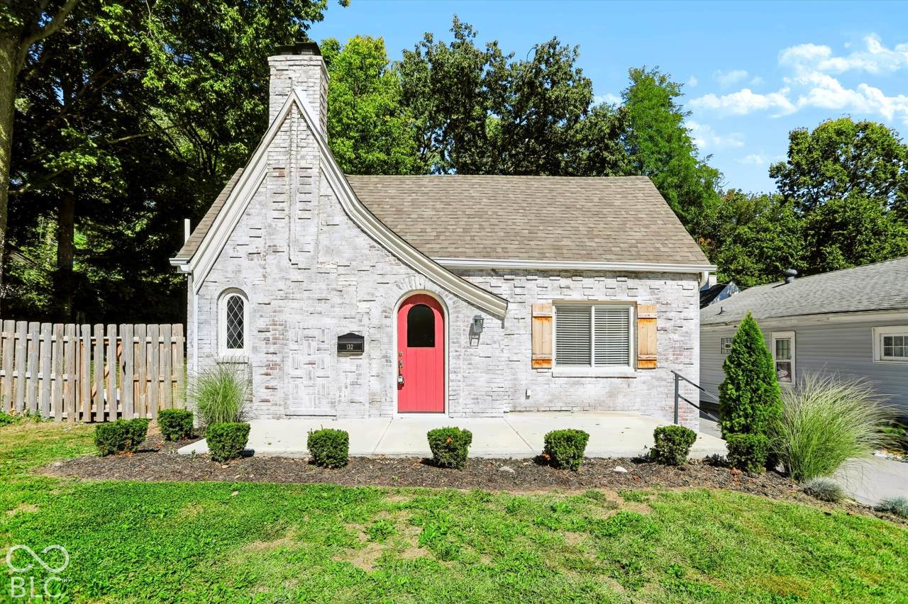 132 41st Street - Photo 1