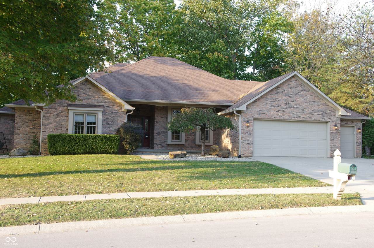 466 Sycamore Ridge Court - Photo 1