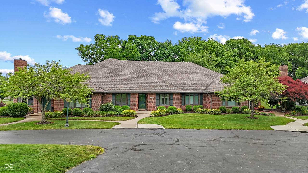 316 Northpointe Court - Photo 1