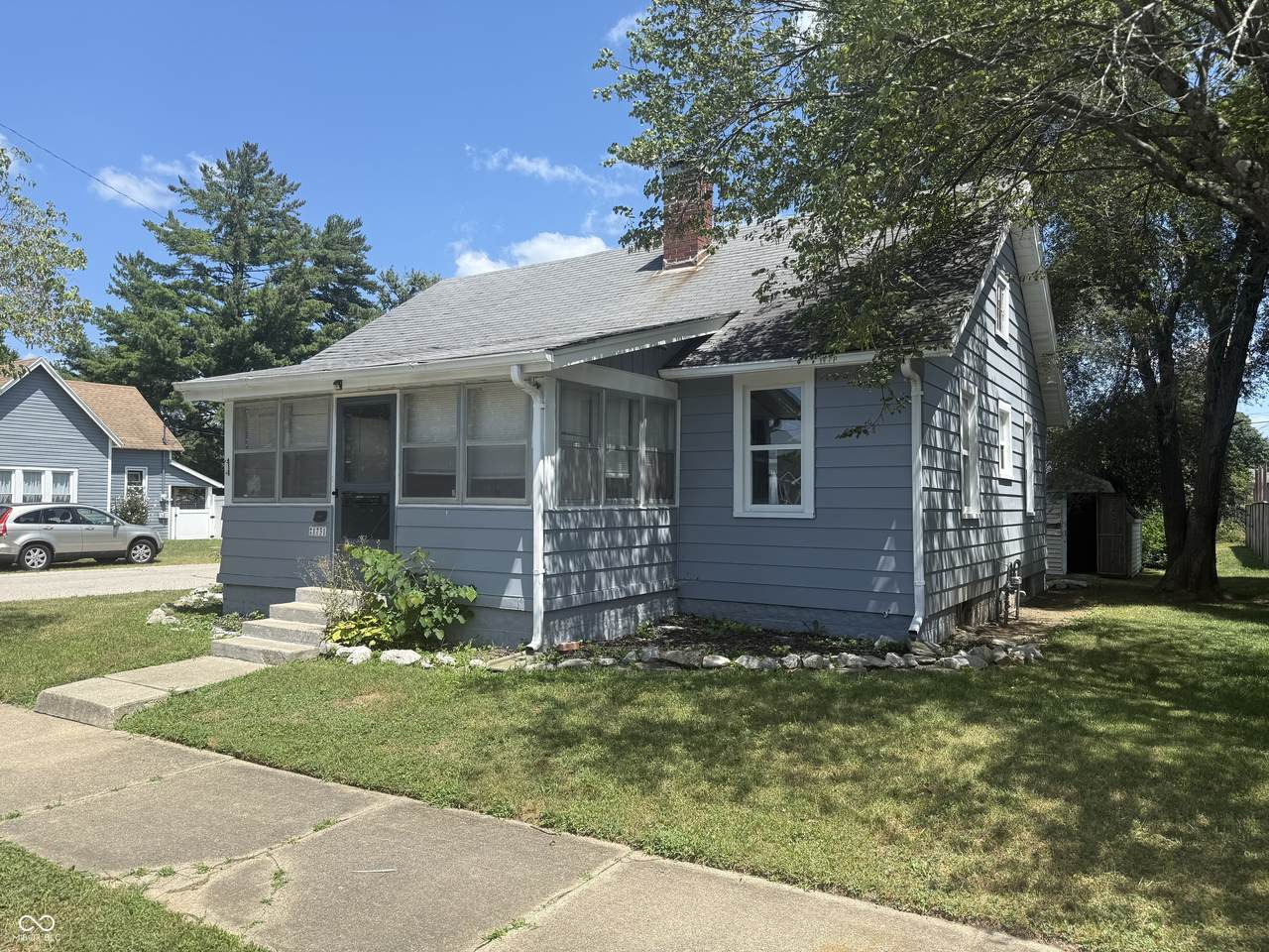 1731 Newton Street - Photo 1