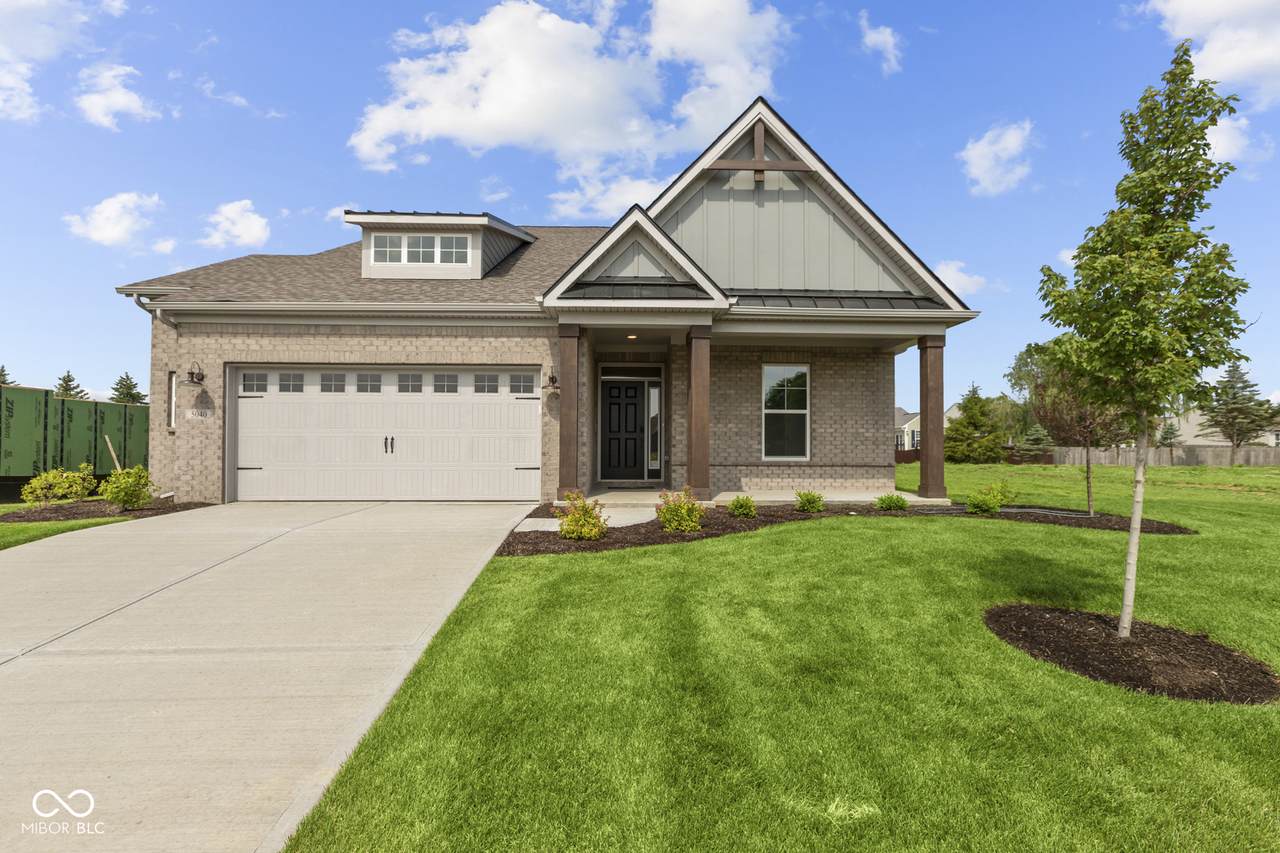 5040 Carmine Street - Photo 1