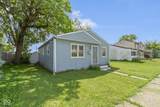 2225 Kenwood Avenue - Photo 2