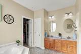 10194 900 - Photo 25