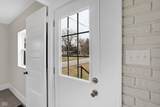 1533 Castle Avenue - Photo 21