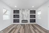 650 Lyons Avenue - Photo 8
