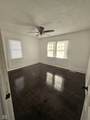 526 Oxford Street - Photo 12