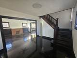 526 Oxford Street - Photo 5