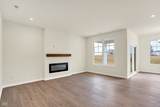 1627 Clover Crossing Drive - Photo 2