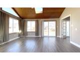 9161 Warwick Road - Photo 6