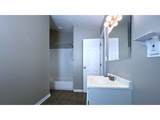 9161 Warwick Road - Photo 10