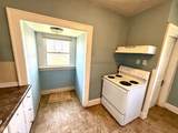 1302 Lindley Avenue - Photo 7