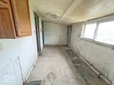 1237 Sheffield Avenue - Photo 4