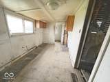 1237 Sheffield Avenue - Photo 5