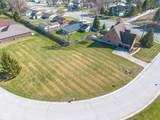 2406 Chrystal Woods Drive - Photo 3