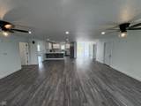 401 Granville Avenue - Photo 7
