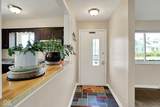 1043 Castle Avenue - Photo 4