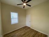 946 North Street - Photo 16