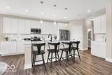 279 Commodore Drive - Photo 9