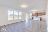 288 Commodore Drive - Photo 10
