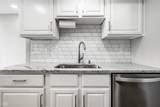 2823 Somerset Bay - Photo 13