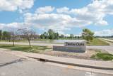 1943 Black Oak Drive - Photo 32