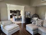 10 Sara Court - Photo 11