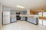 560 Tracy Lane - Photo 6
