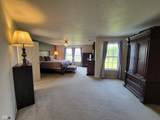 10042 Pine Grove Way - Photo 19