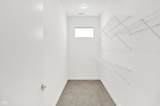 920 Veterans Way - Photo 33