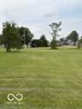 320 Santee Drive - Photo 2