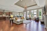15529 Mission Hills Drive - Photo 10