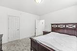 2920 Bloomsbury - Photo 34