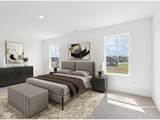 1186 Vera Boulevard - Photo 5